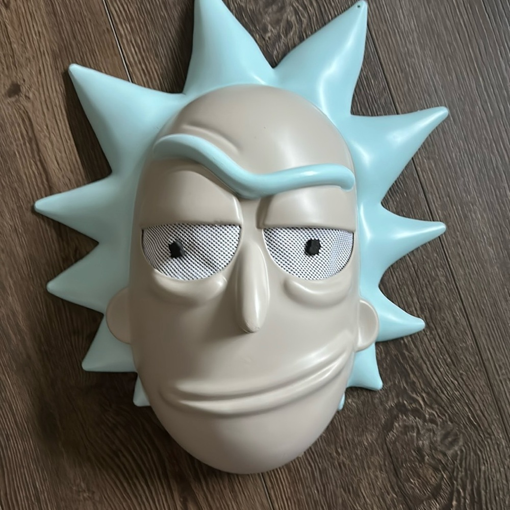 Rick and morty , Rick mask